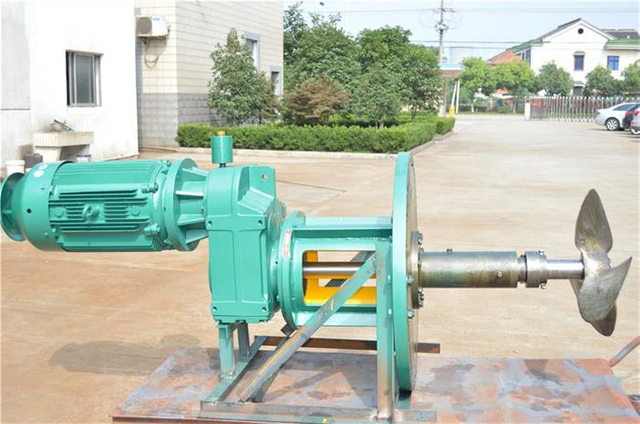 M&aacute;y trộn bitum b&ecirc;n thiết kế nhỏ gọn cho trạm trộn nhựa đường